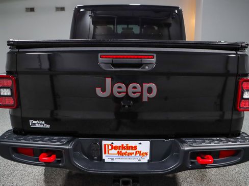 Used 2020 Jeep Gladiator Rubicon image 8