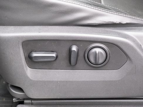 Used 2020 Chevrolet Silverado 3500 LTZ w/ LTZ Premium Package image 14