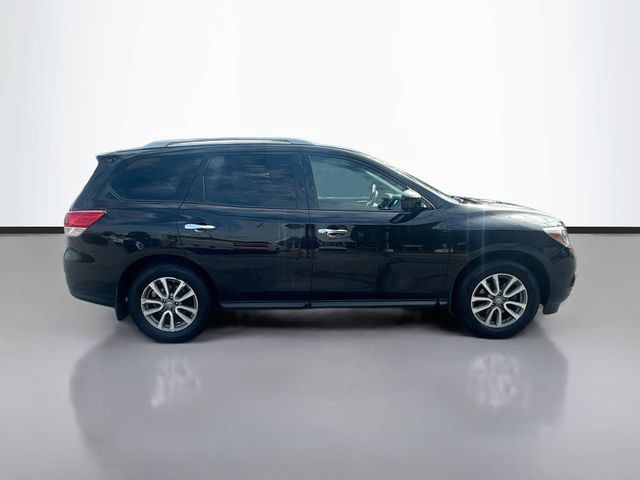 Used 2016 Nissan Pathfinder S AWD/4WD image 5