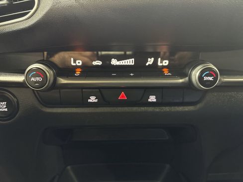 Used 2023 MAZDA CX-30 AWD 2.5 S w/ Select Package image 19