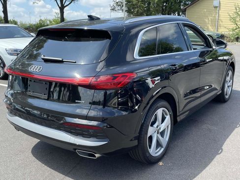 New 2025 Audi Q5 Prestige image 7
