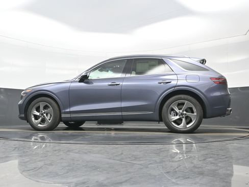 New 2026 Genesis GV70 2.5T Select image 14