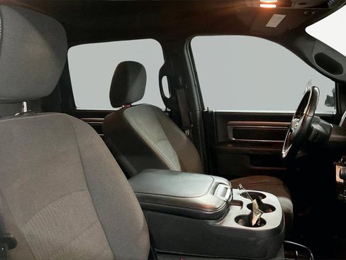 Used 2021 RAM 1500 Classic Warlock image 30