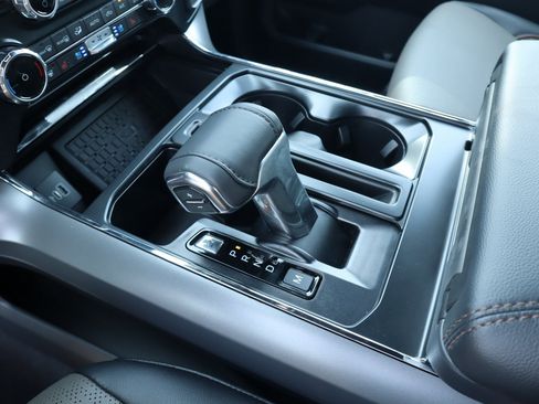 New 2025 Ford F150 Lariat w/ Equipment Group 502A High image 9