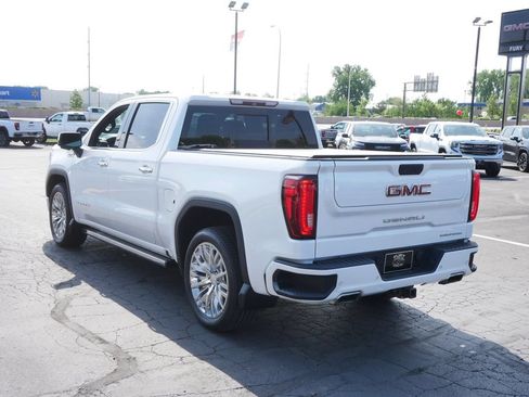 Used 2019 GMC Sierra 1500 Denali w/ Denali Ultimate Package AWD/4WD image 8