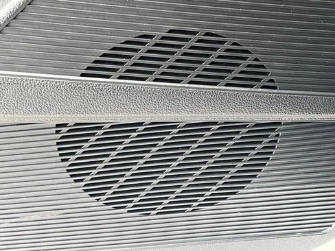 Used 2022 Volkswagen Taos SEL image 23