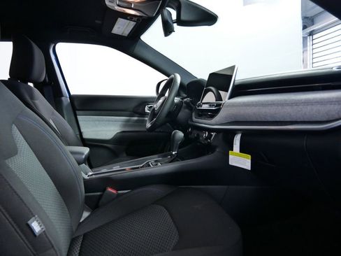 Used 2024 Jeep Compass Sport image 19