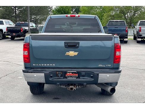 Used 2010 Chevrolet Silverado 2500 LTZ image 4
