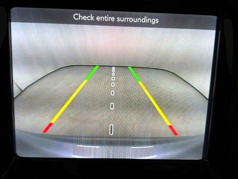 Used 2018 Jeep Compass Limited image 21