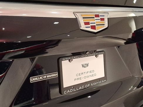 Certified 2023 Cadillac Escalade Premium Luxury AWD/4WD image 29