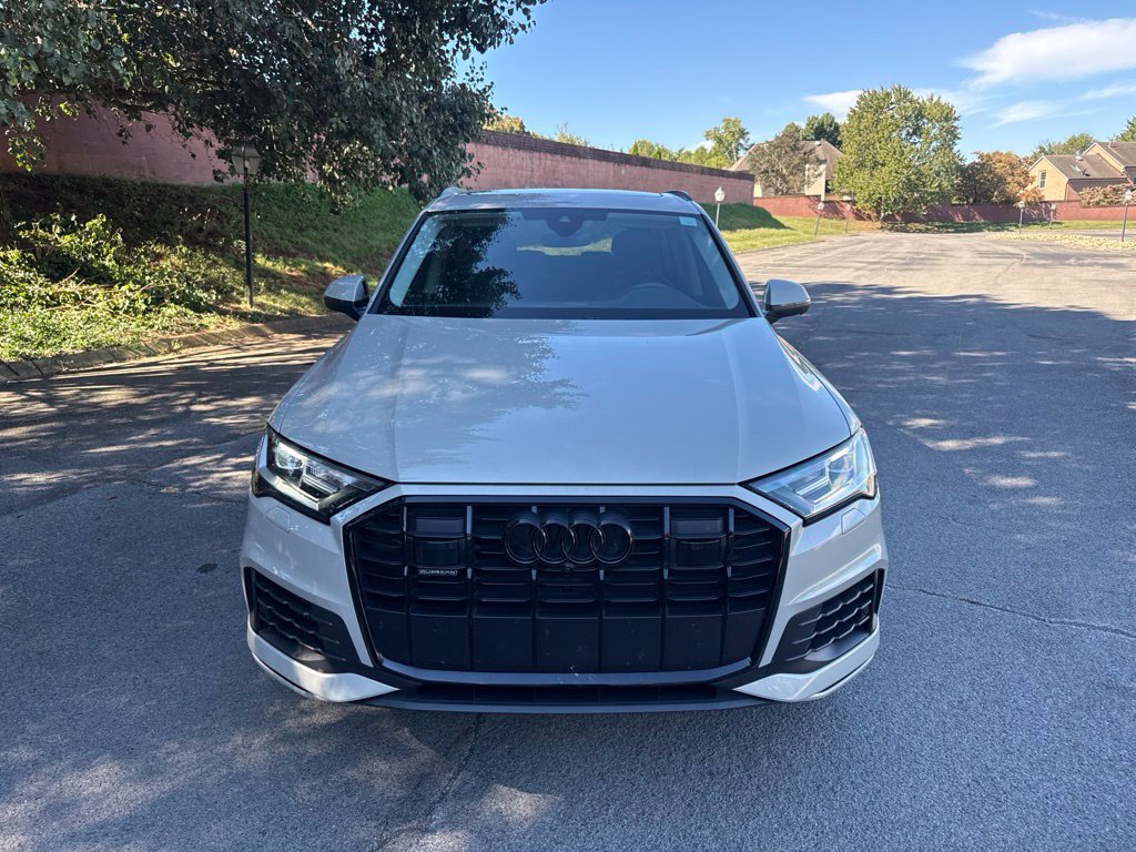 Used 2022 Audi Q7 3.0T Premium Plus AWD/4WD image 3