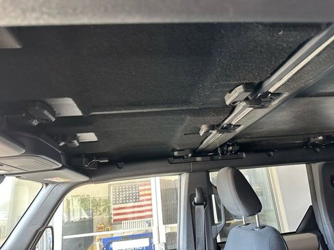 Certified 2025 Ford Bronco Big Bend image 25