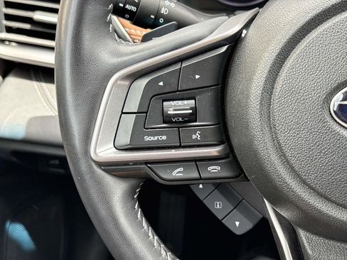 Used 2022 Subaru Outback Touring AWD/4WD image 38