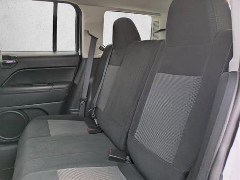 Used 2016 Jeep Patriot Sport w/ Power Value Group FWD image 15