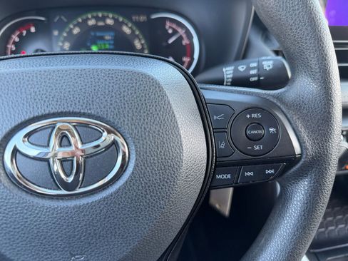 Certified 2024 Toyota RAV4 LE image 18