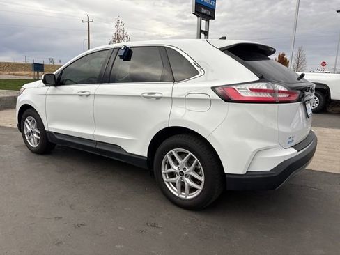 Used 2023 Ford Edge SEL image 5