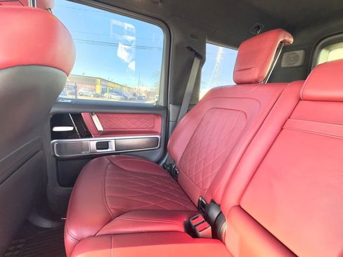 Used 2023 Mercedes-Benz G 63 AMG Squared image 17