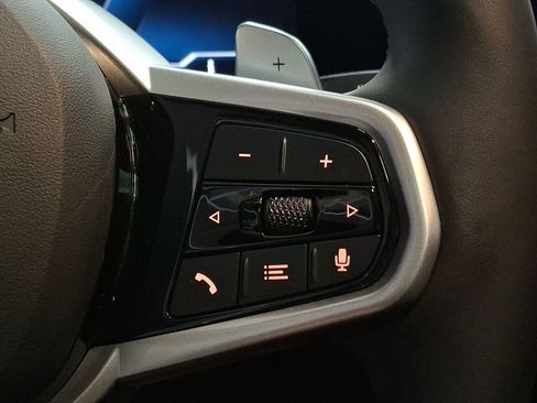 Used 2025 BMW 330i xDrive Sedan w/ M Sport Package image 18