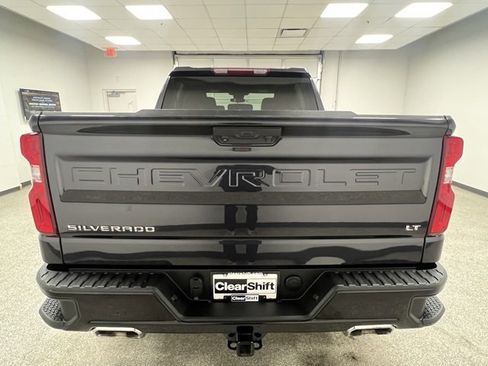 Used 2023 Chevrolet Silverado 1500 LT Trail Boss image 9