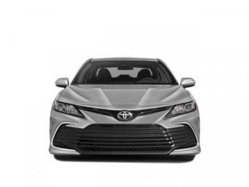 Certified 2021 Toyota Camry LE image 4
