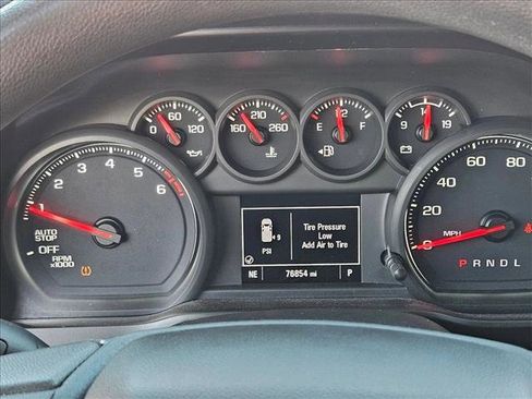 Used 2022 Chevrolet Silverado 1500 Custom image 10