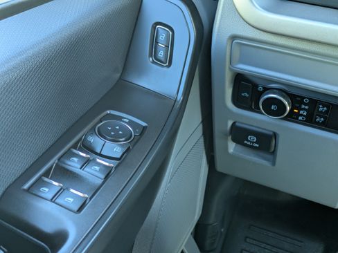 Used 2023 Ford F150 XL w/ XL Chrome Appearance Package AWD/4WD image 23