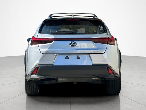 Used 2025 Lexus UX 300h FWD w/ Accessory Package (Z2) image 4