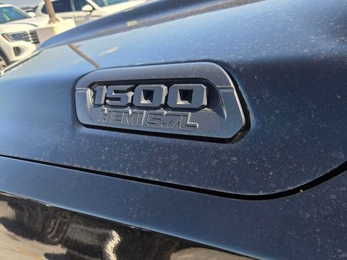 Used 2021 RAM 1500 Big Horn AWD/4WD image 11