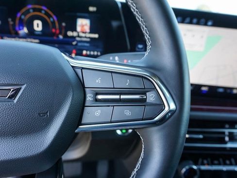 Used 2025 Chevrolet Traverse Z71 w/ LPO, Floor Liner Package image 27