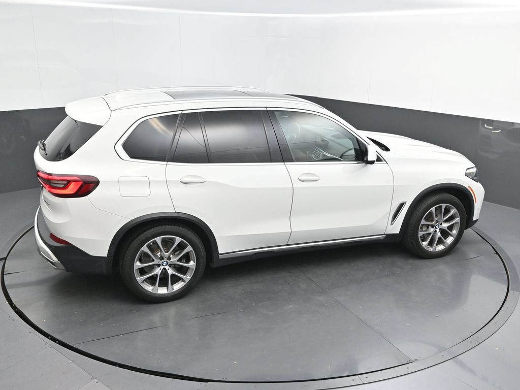 Used 2022 BMW X5 sDrive40i w/ Premium Package RWD image 35