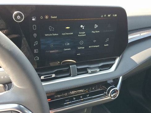 New 2026 Chevrolet Equinox LT w/ Safety and Technology Package image 8