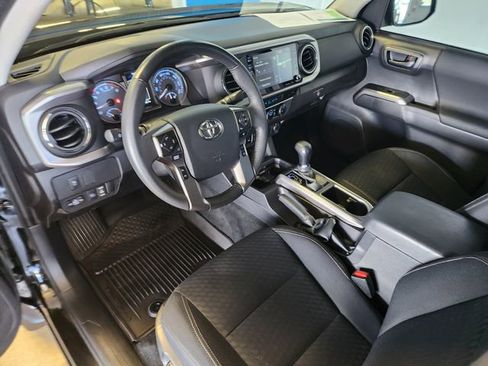 Used 2023 Toyota Tacoma 4x4 Double Cab w/ Trail Edition image 11