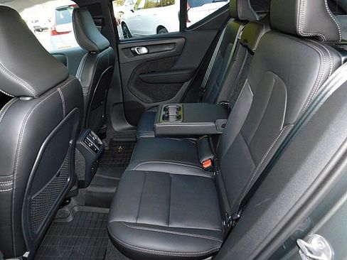 New 2026 Volvo XC40 B5 Ultra w/ Climate Package image 12