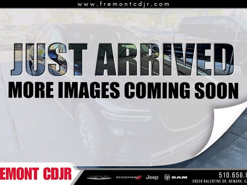 Used 2025 Genesis GV70 2.5T AWD/4WD image 1