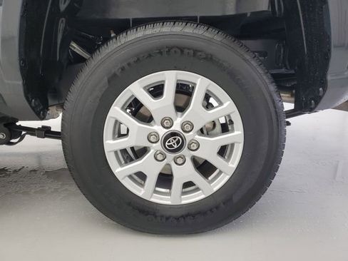 Used 2025 Toyota Tacoma SR image 11