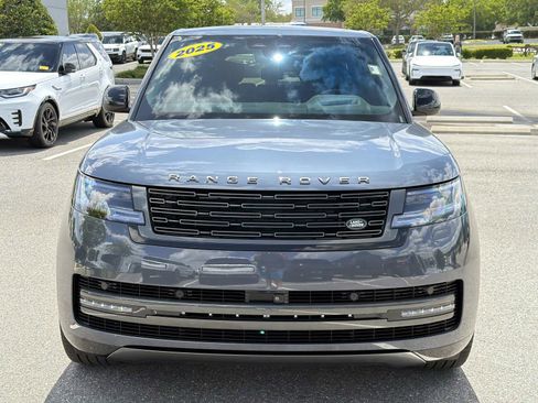 Used 2025 Land Rover Range Rover Long Wheelbase Autobiography AWD/4WD image 8