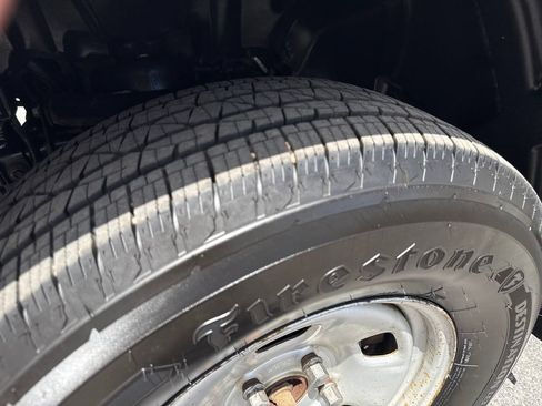 Used 2019 RAM 1500 Tradesman w/ Chrome Appearance Group AWD/4WD image 25
