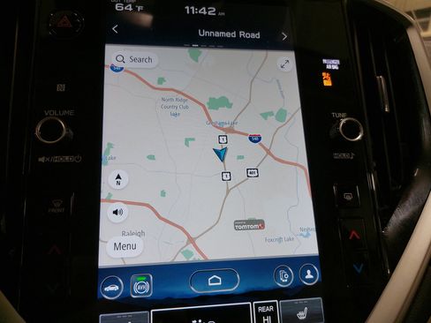 Used 2023 Subaru Ascent Limited w/ Technology Package image 25