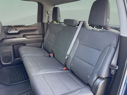 Used 2023 Chevrolet Silverado 1500 LT image 12