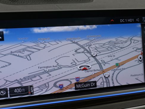 Used 2021 BMW X5 M50i w/ Premium Package image 53