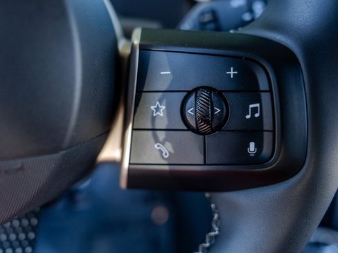 Used 2025 MINI Cooper S image 7