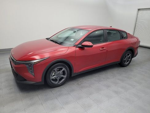 Used 2025 Kia K4 FWD image 2