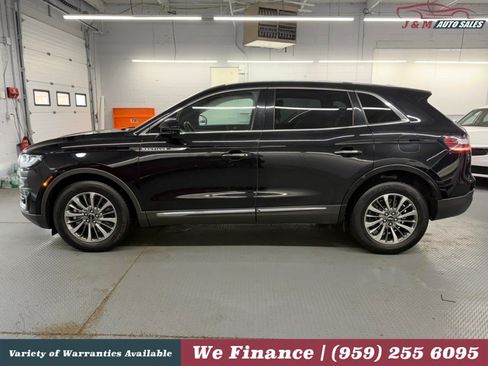 Used 2019 Lincoln Nautilus Reserve AWD/4WD image 12