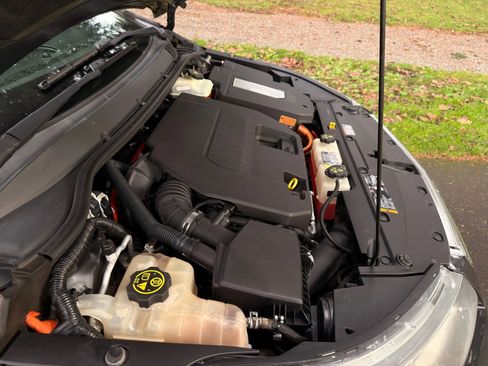 Used 2014 Chevrolet Volt Premium w/ Premium Trim Package image 51