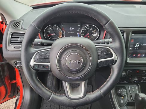 Used 2018 Jeep Compass Trailhawk w/ Navigation Group image 23