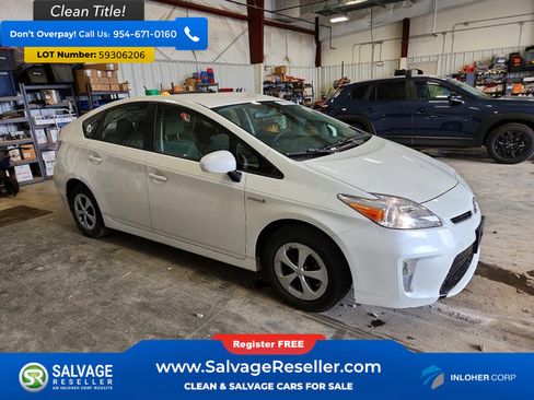 Used 2015 Toyota Prius Two FWD image 5
