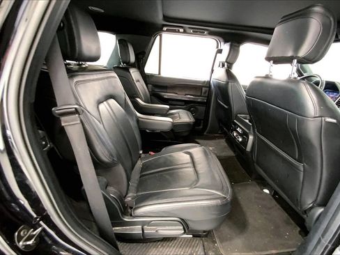 Used 2019 Ford Expedition Limited w/ Texas Edition Package RWD image 25
