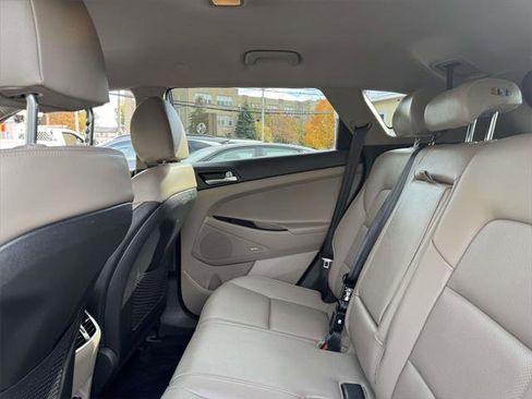 Certified 2021 Hyundai Tucson Limited image 11