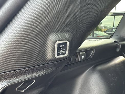 Used 2024 Jeep Grand Cherokee Altitude image 13