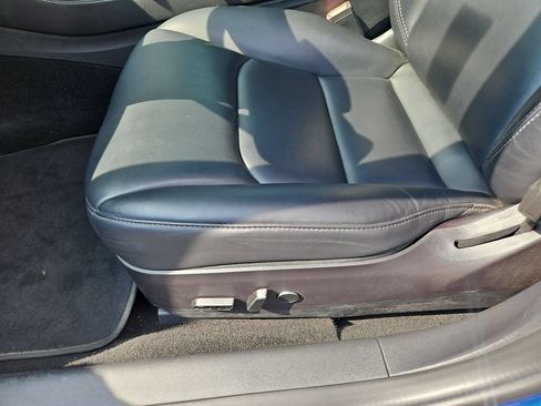 Used 2022 Tesla Model 3 Long Range AWD/4WD image 17